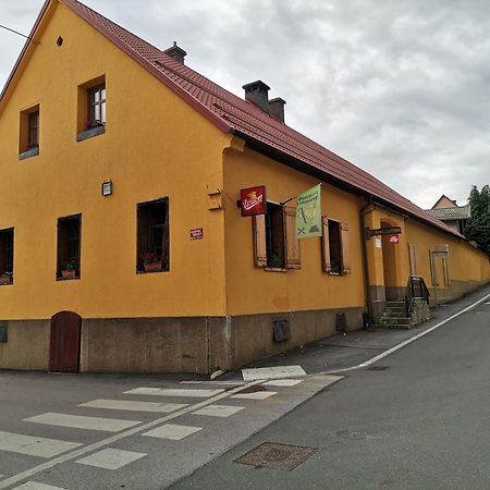Penzijon Urbanc Bed & Breakfast Lovrenc na Pohorju Eksteriør bilde